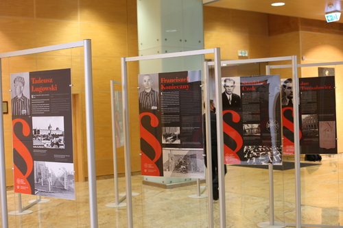 c70ce82f-d6d5-449a-9ede-85fa996ca67c